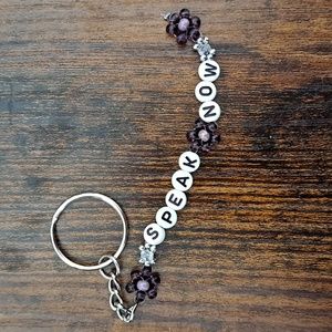 Taylor Swift: Speak Now keychain